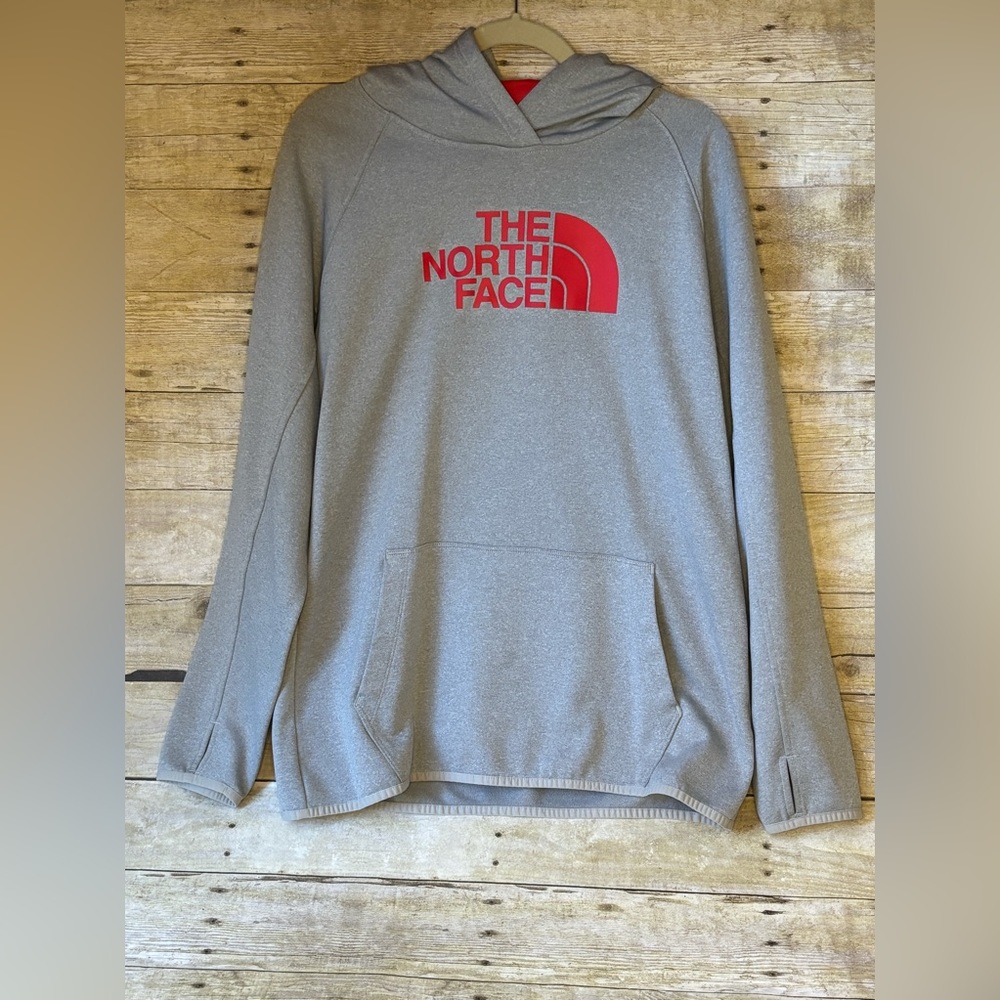 Women’s North Face light weight hoodie